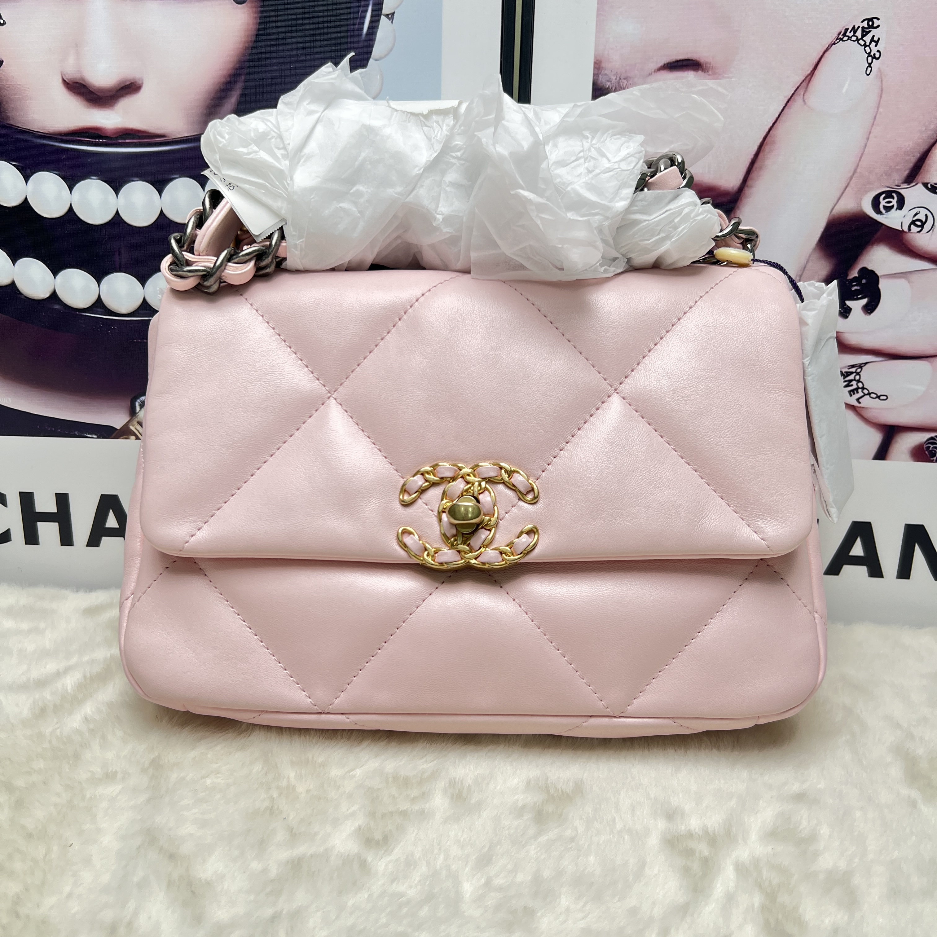 95新 Chanel/香奈儿 樱花粉19bag小号