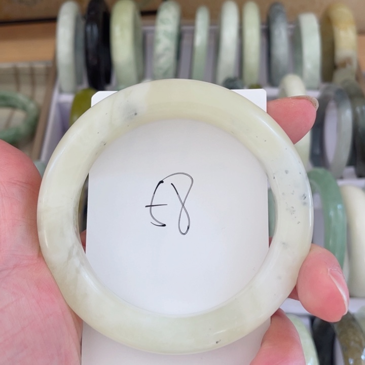 蛇纹石玉手镯未镶嵌醚*u