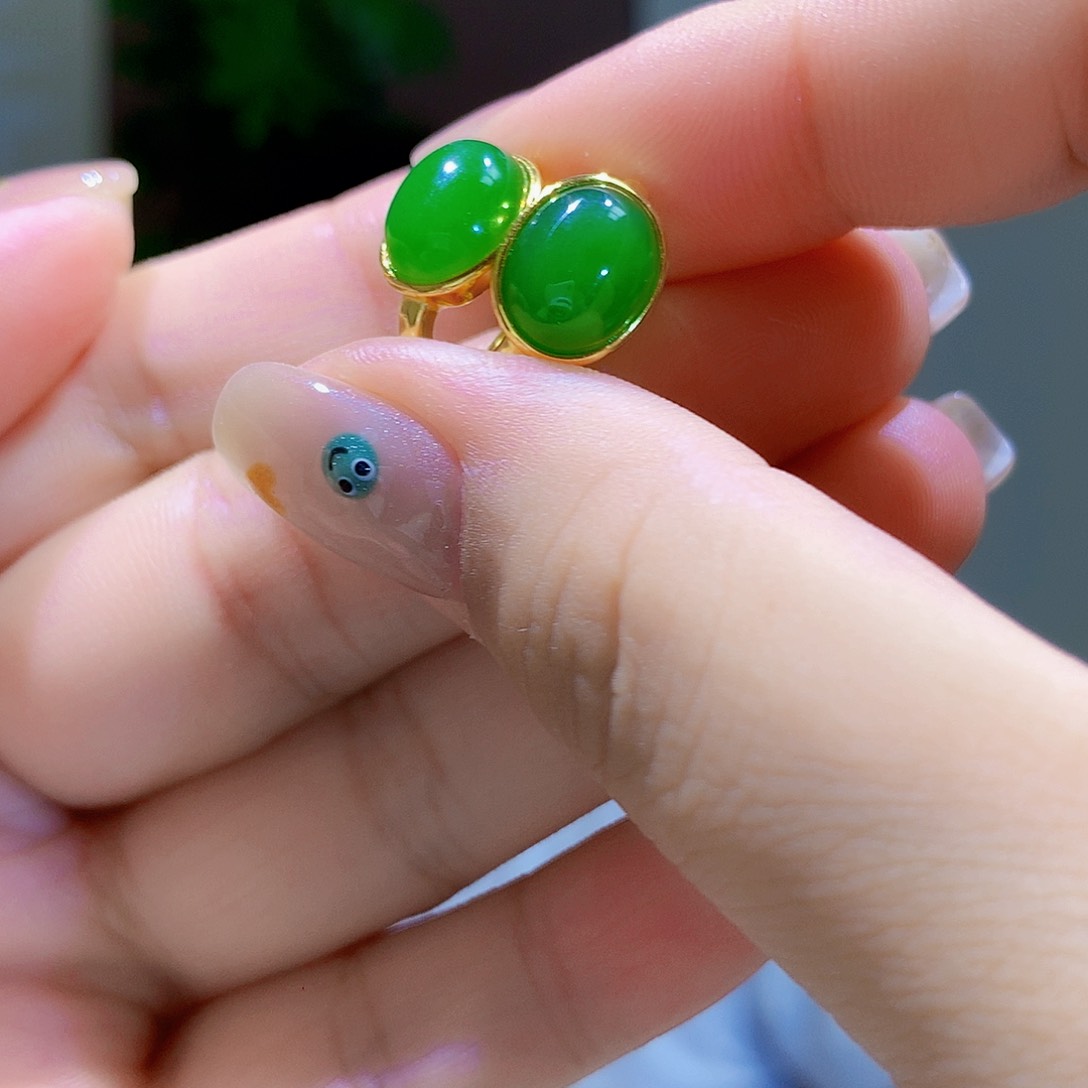 和田玉（碧玉）银S925镀金镶嵌耳饰