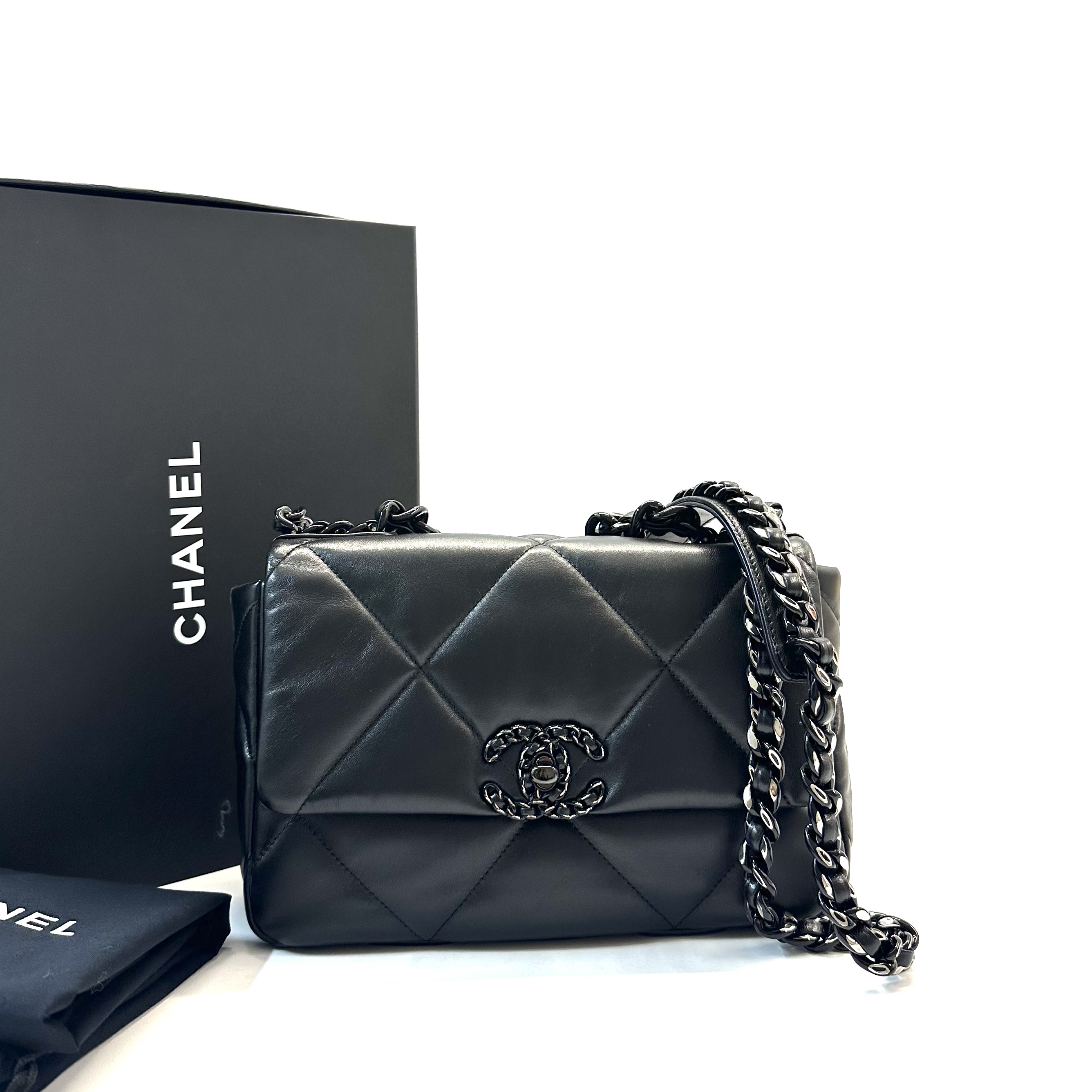 99新 Chanel/香奈儿 19bag so black系列 黑色羊皮手提包 小号