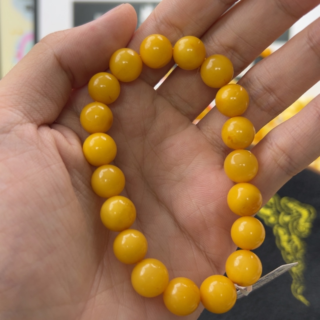 未镶嵌琥珀珠宝奇石