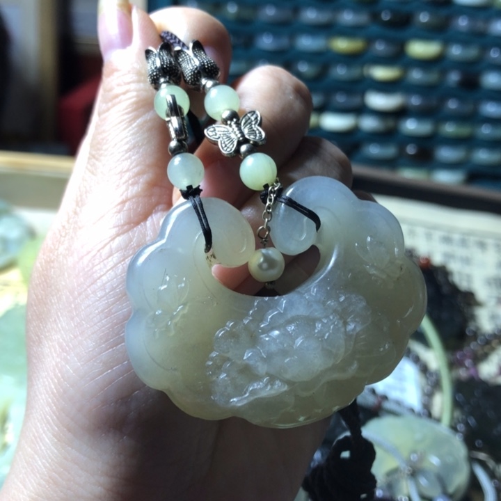 岫玉未镶嵌岫玉五帝钱手链