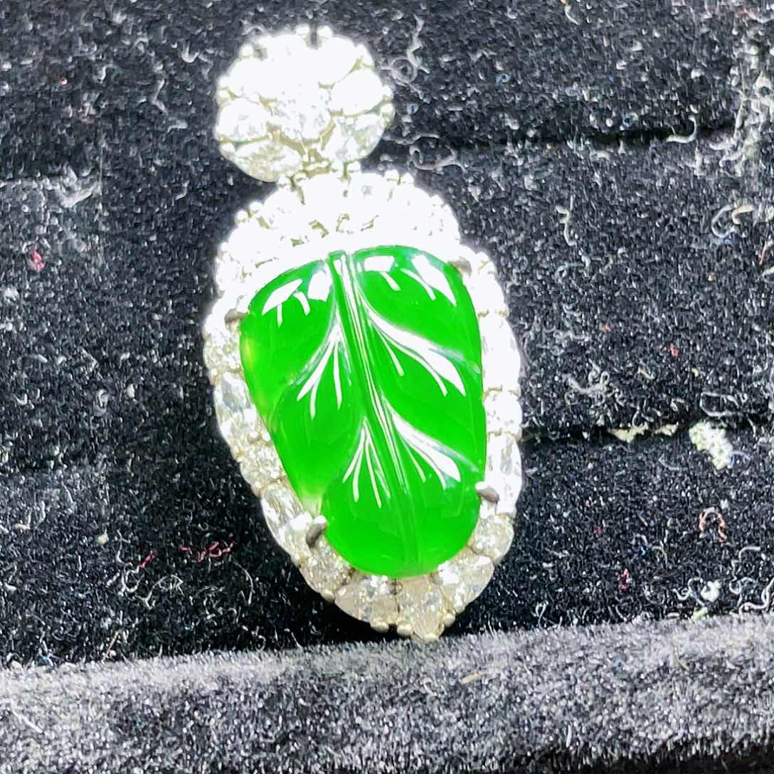 翡翠颈饰未镶嵌790，