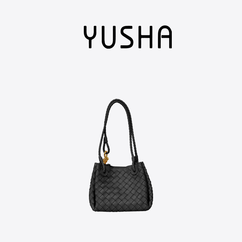 YUSHA/高档高版小号黑色编织羊皮降落伞包-7021