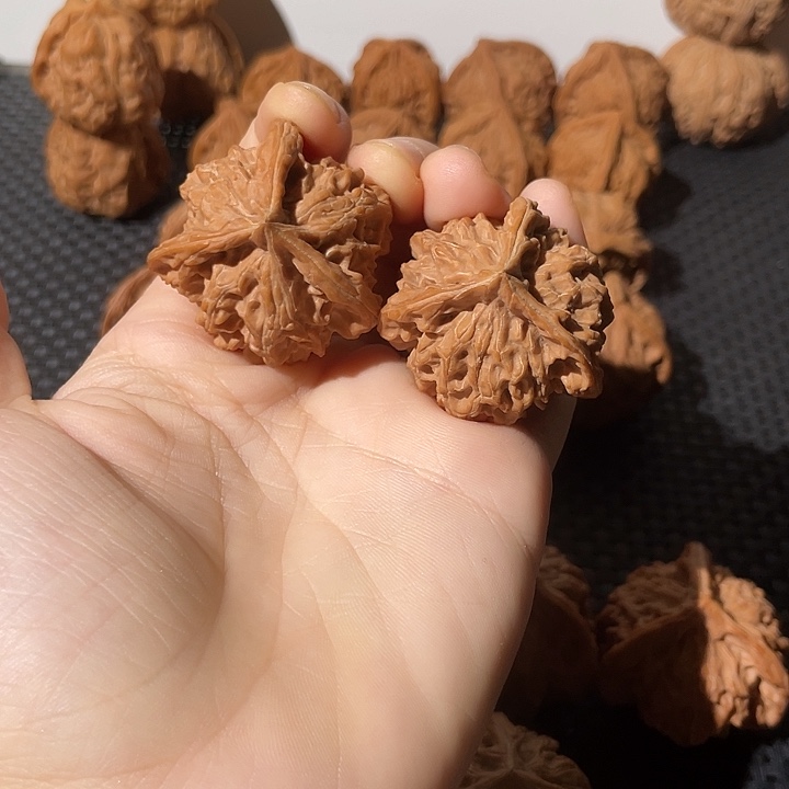 吊坠文玩核桃37三棱