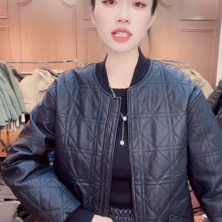 135……150斤皮羽绒服