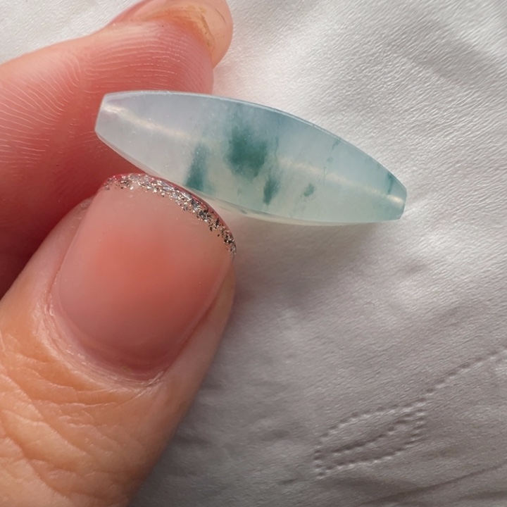 定制翡翠未镶嵌包抛光