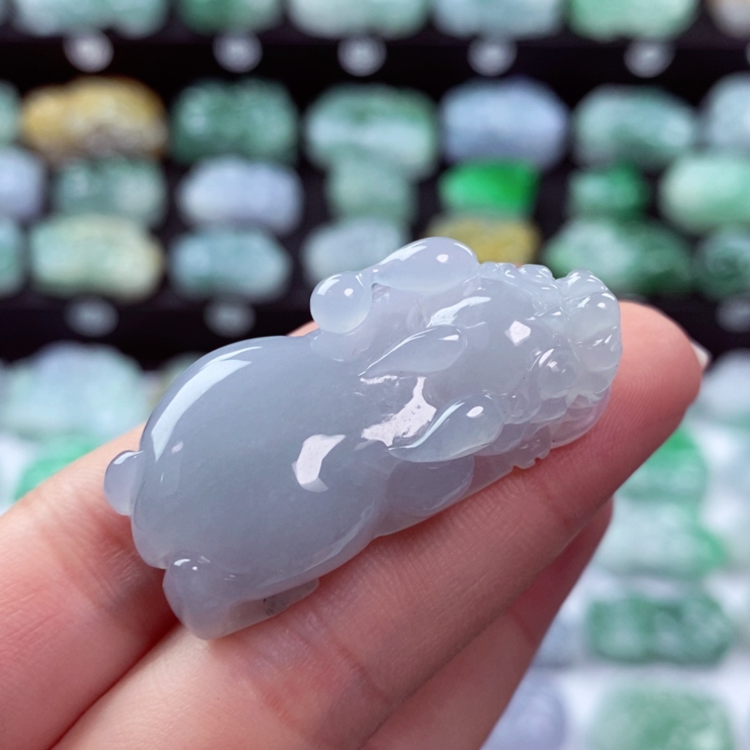 翡翠颈饰未镶嵌天然