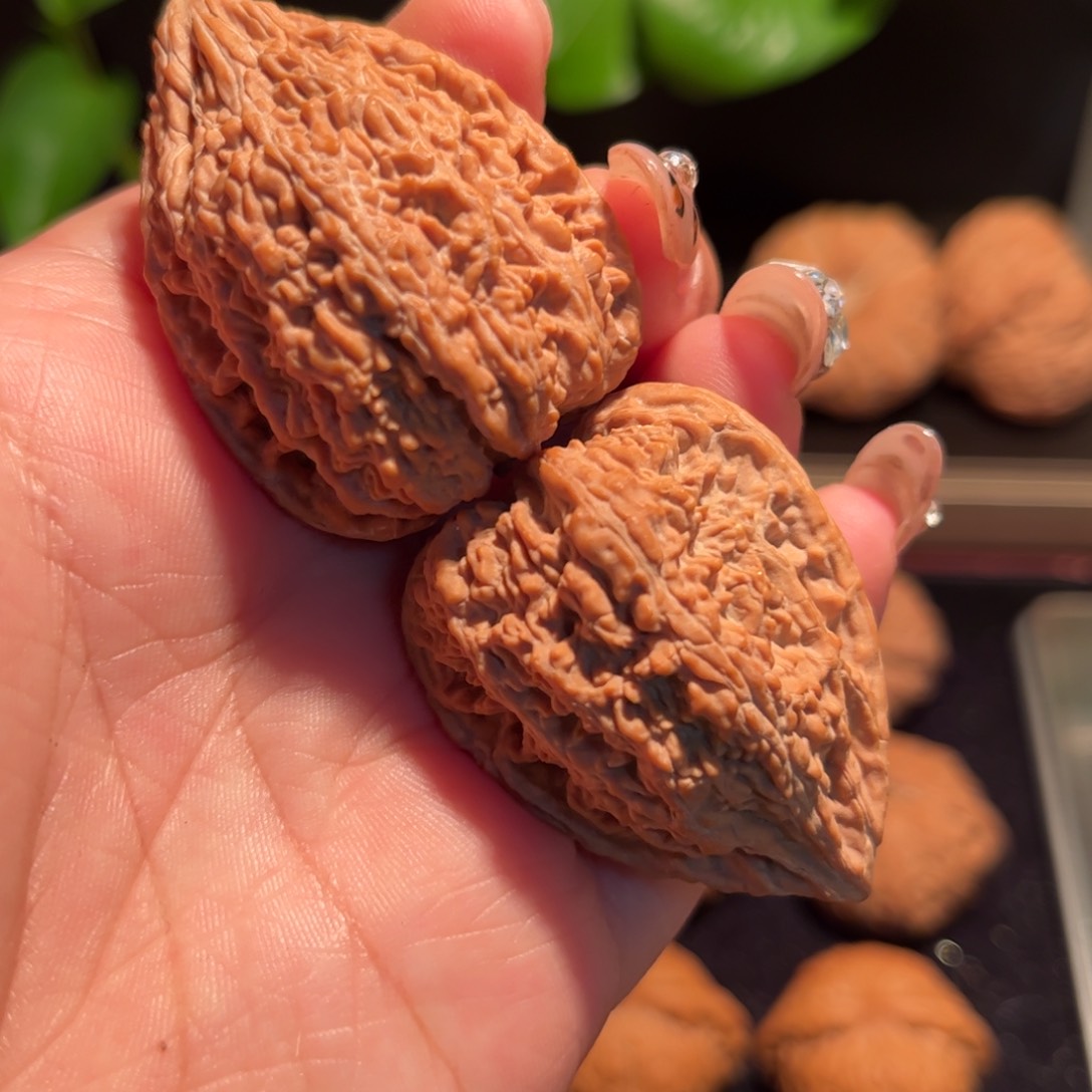 【闪购商品】文玩核桃吊坠塔尖