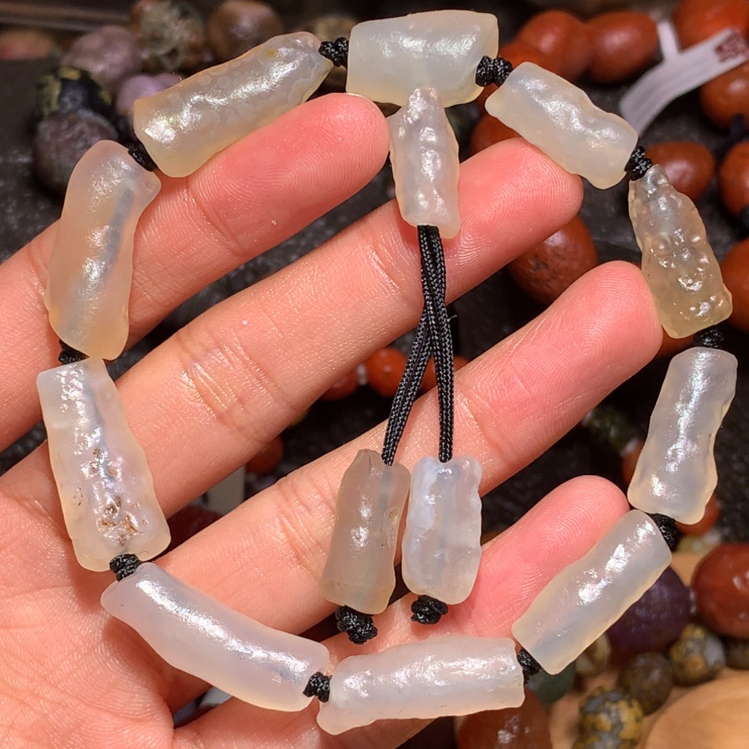 未镶嵌玛瑙/玉髓珠宝半成品