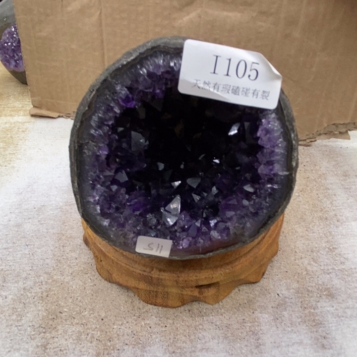 紫晶大型摆件（非配饰）未镶嵌光**使