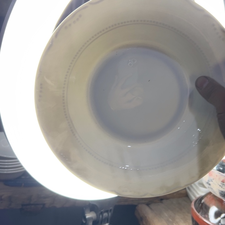 库存尾货浮雕盘一对口径23