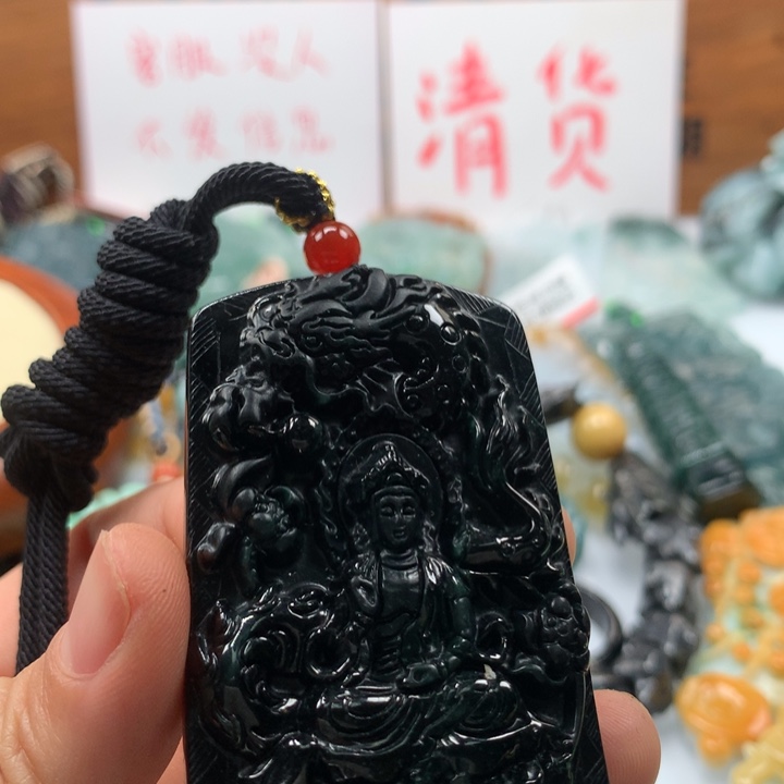 翡翠颈饰未镶嵌保真天然A货翡翠