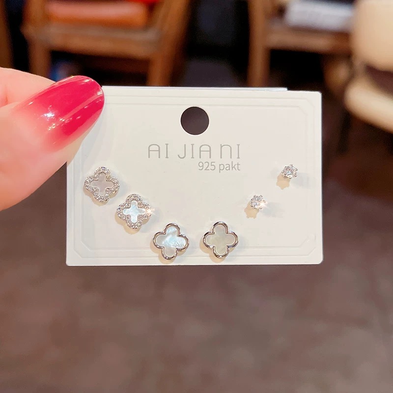 铜合金耳饰 3对装 精致小巧幸运草耳钉套装耳饰轻奢耳环F1993