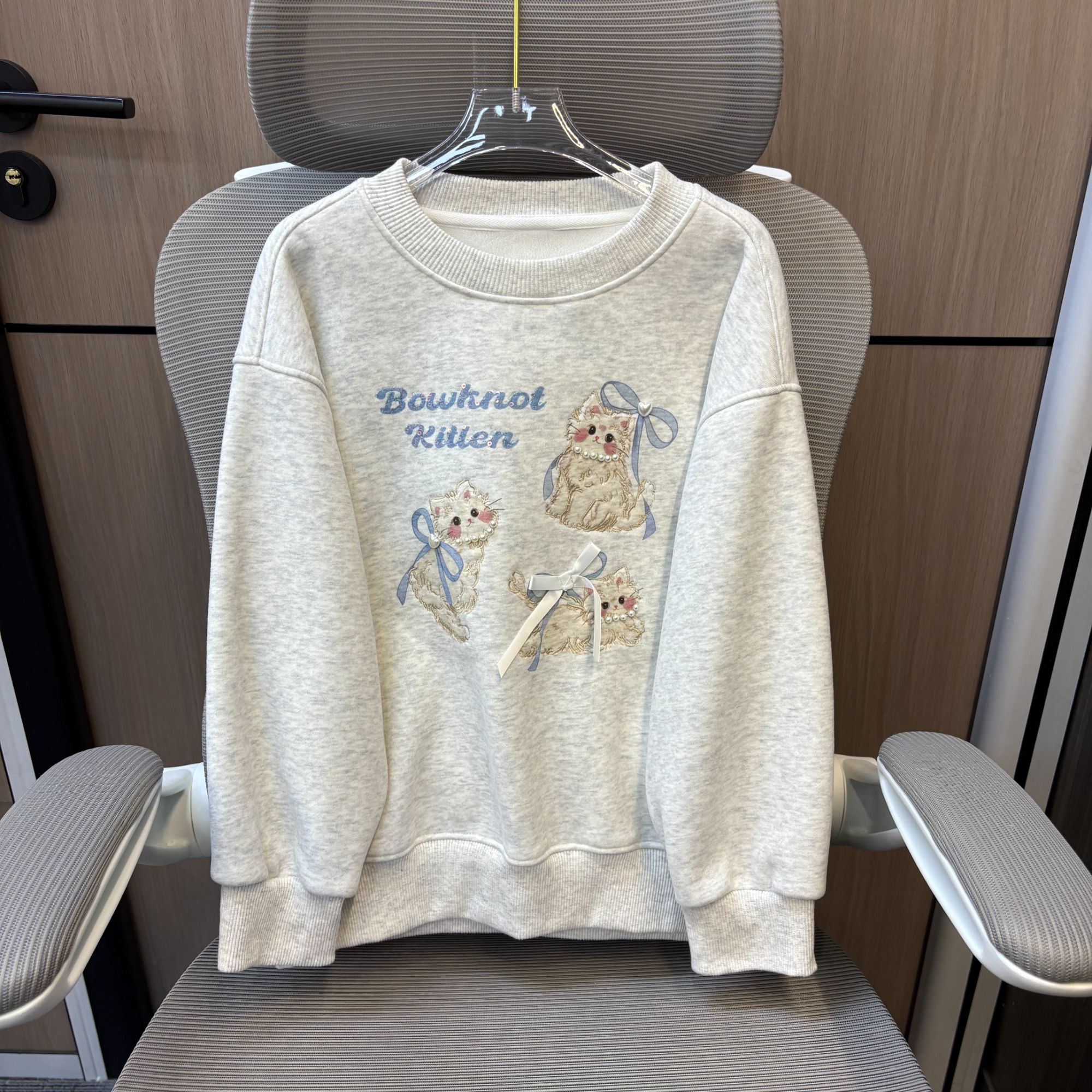 冬款蝴蝶结珍珠猫咪加绒女童圆领卫衣 F258 258 S