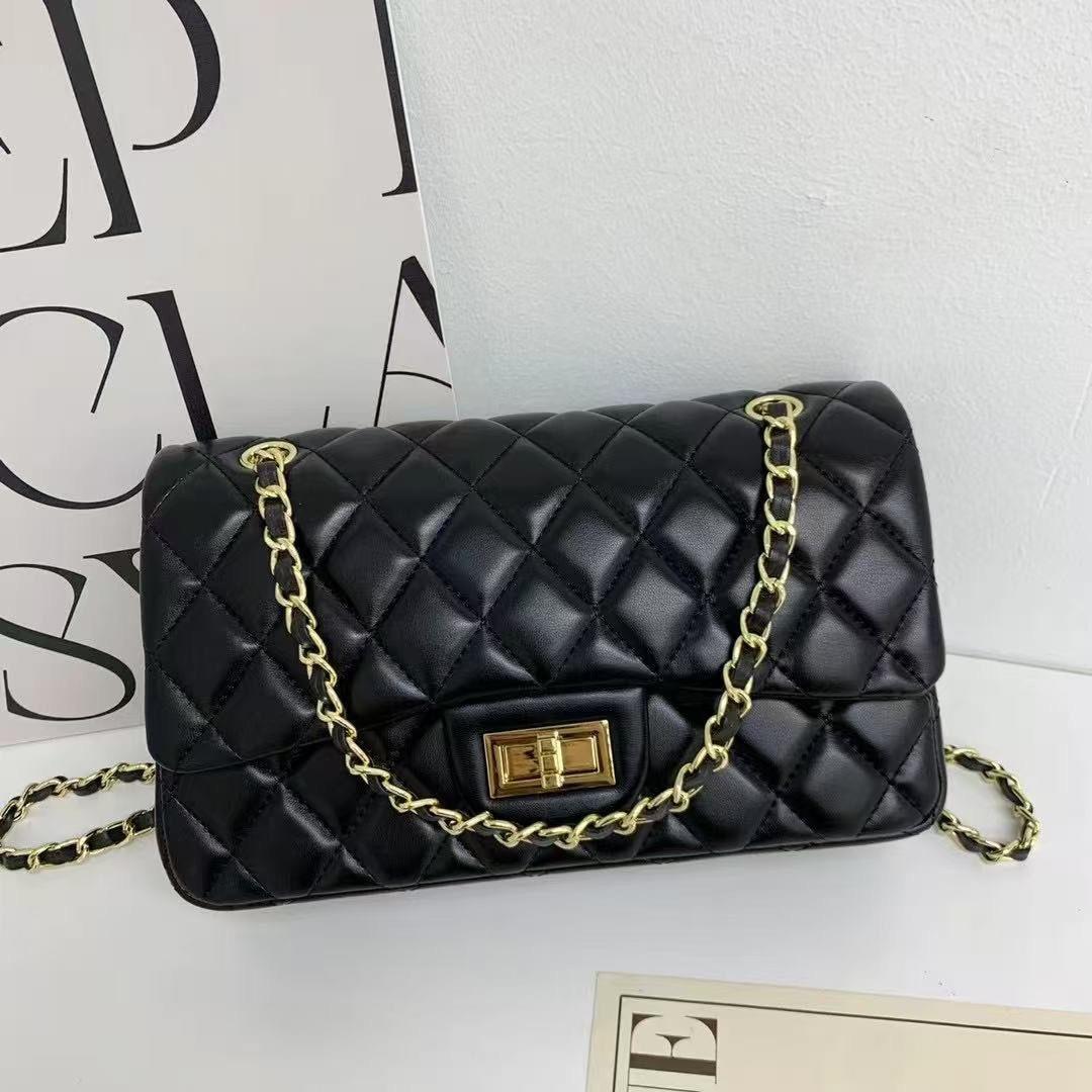 A051-A100经典时尚小众潮流斜挎腋下女包