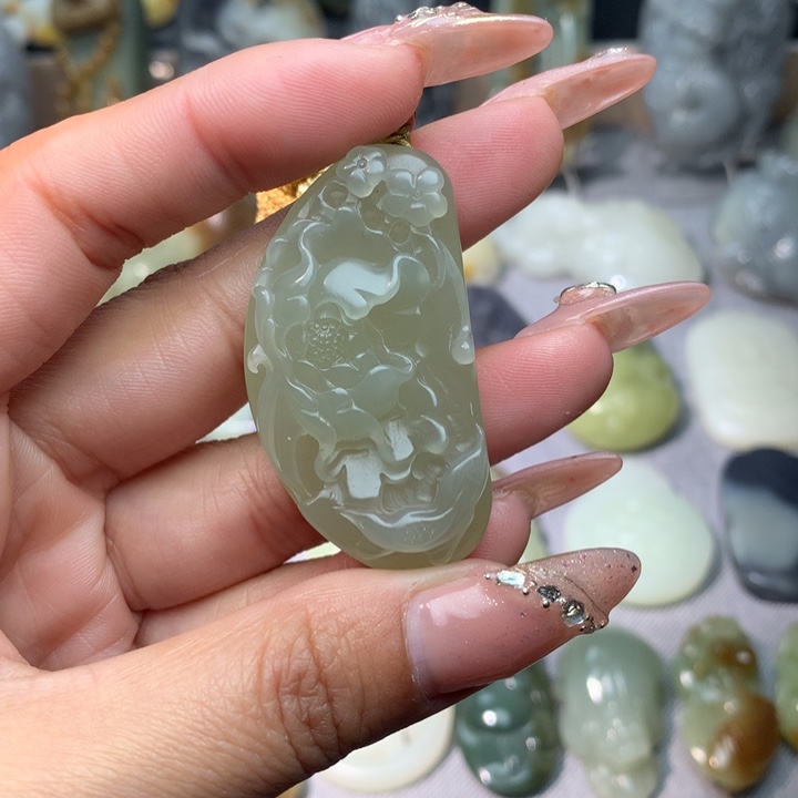 和田玉挂件未镶嵌