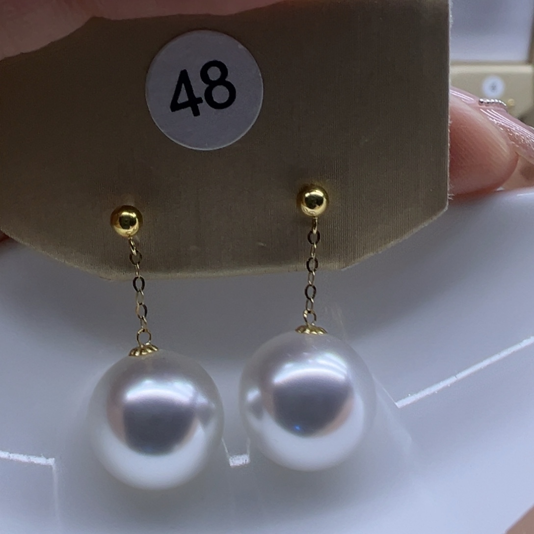 18K金镶嵌淡水珍珠耳饰