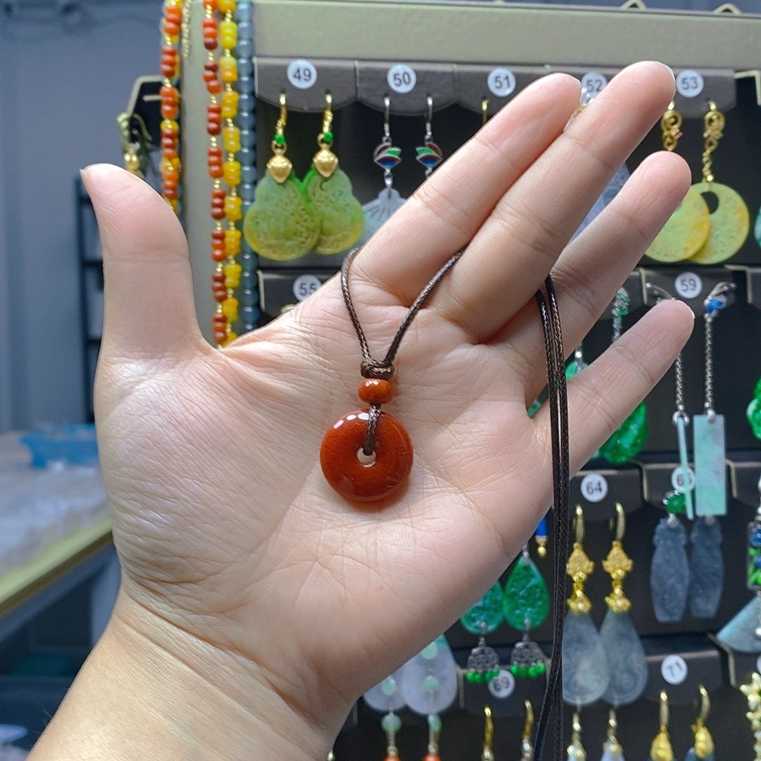 未镶嵌翡翠耳饰翡翠