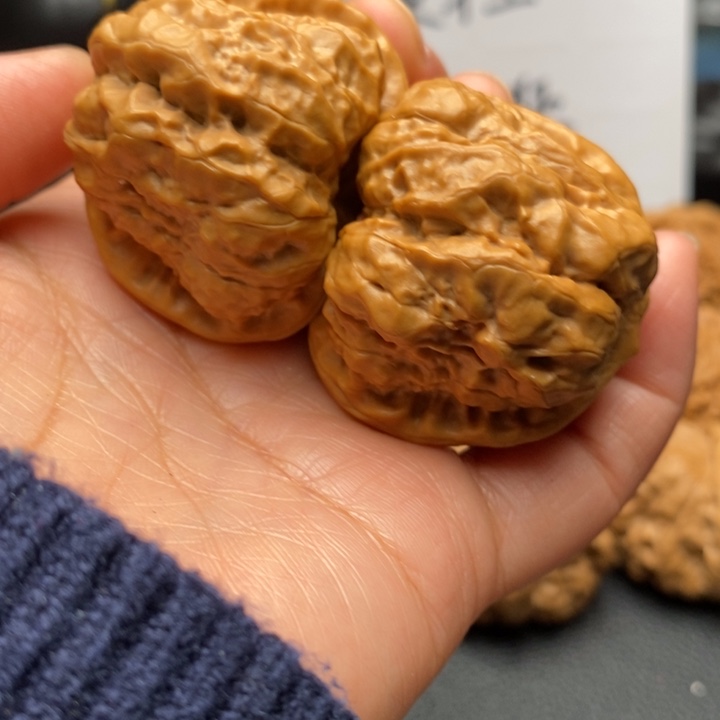 文玩核桃吊坠怀柔老树蛙40尺