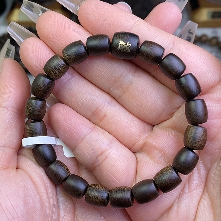 沉香手串越南芽庄白棋楠0.8设计款