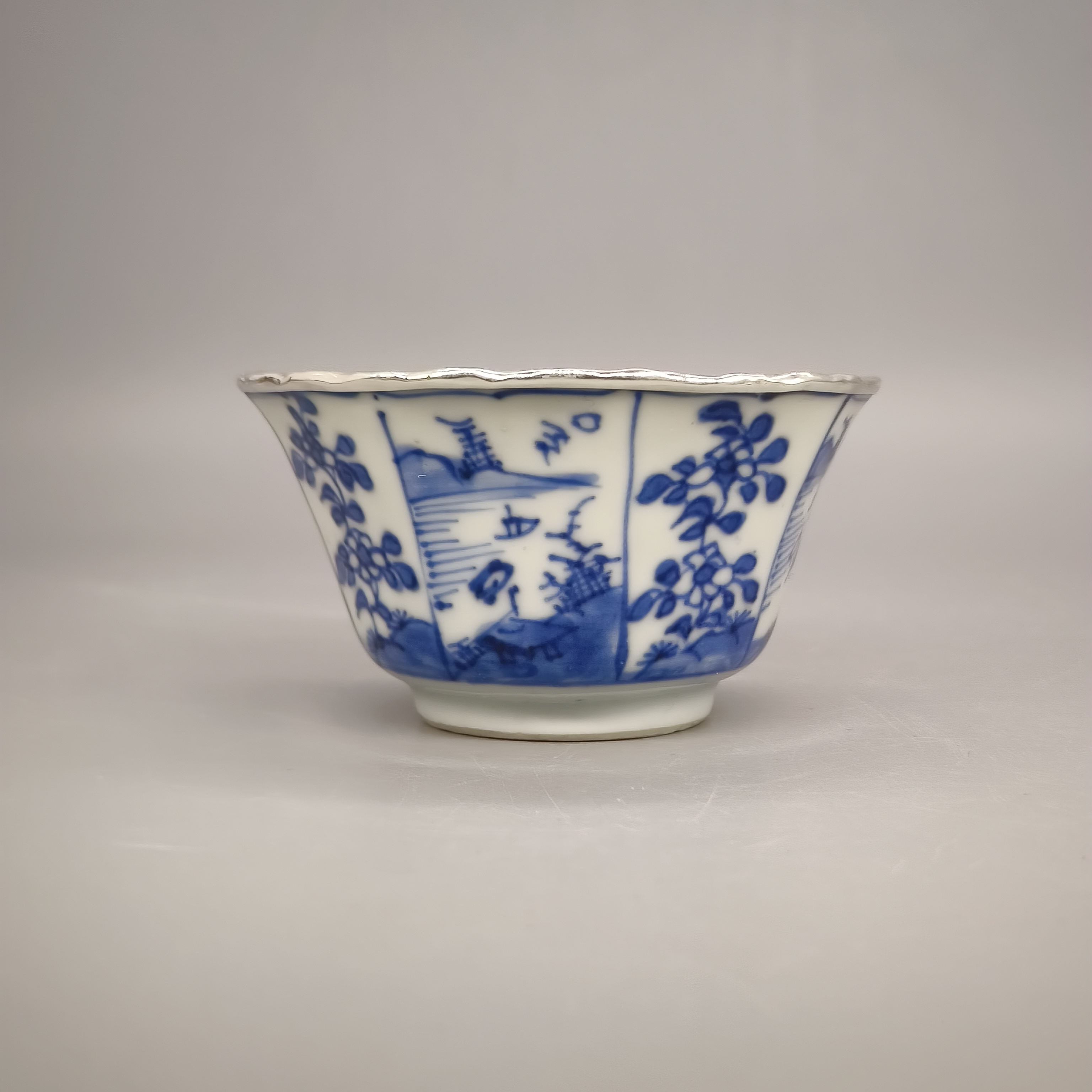 62412072*清康熙青花山水花卉纹杯/瓷器六/江苏省文物总店