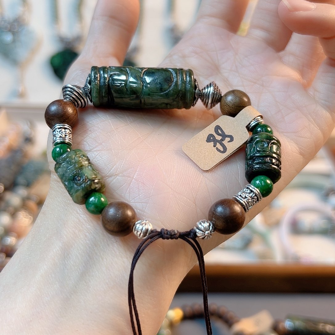 翡翠手链未镶嵌福利需包容