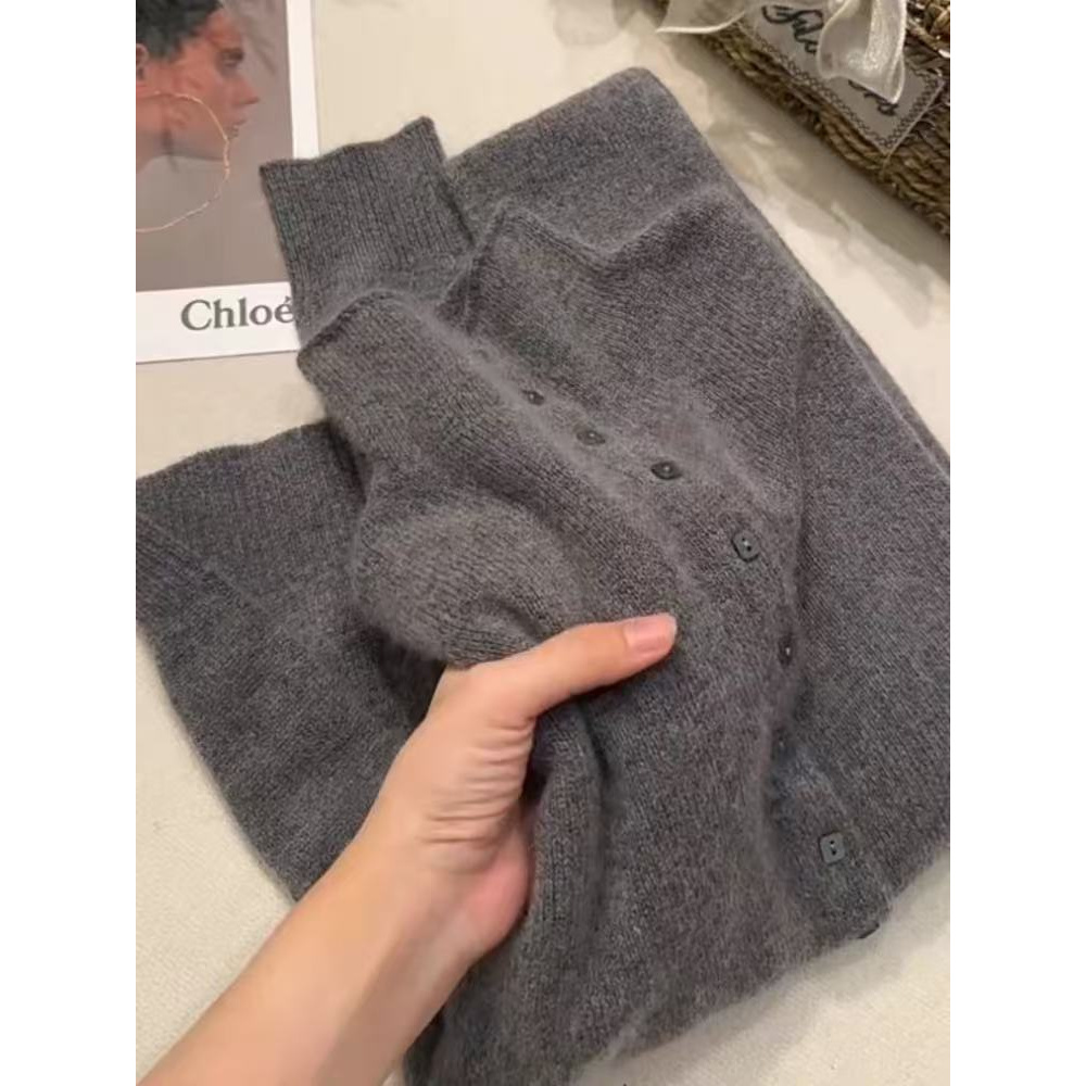 【玉姐】半高领一排扣多扣软糯针织开衫外套女 新选f954 J022620