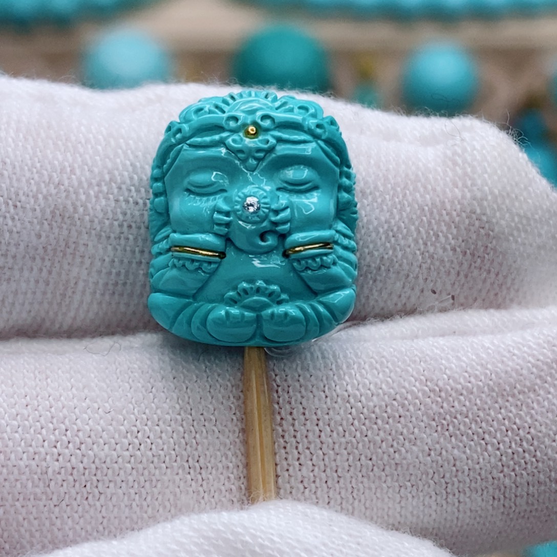 绿松石未镶嵌珠宝奇石