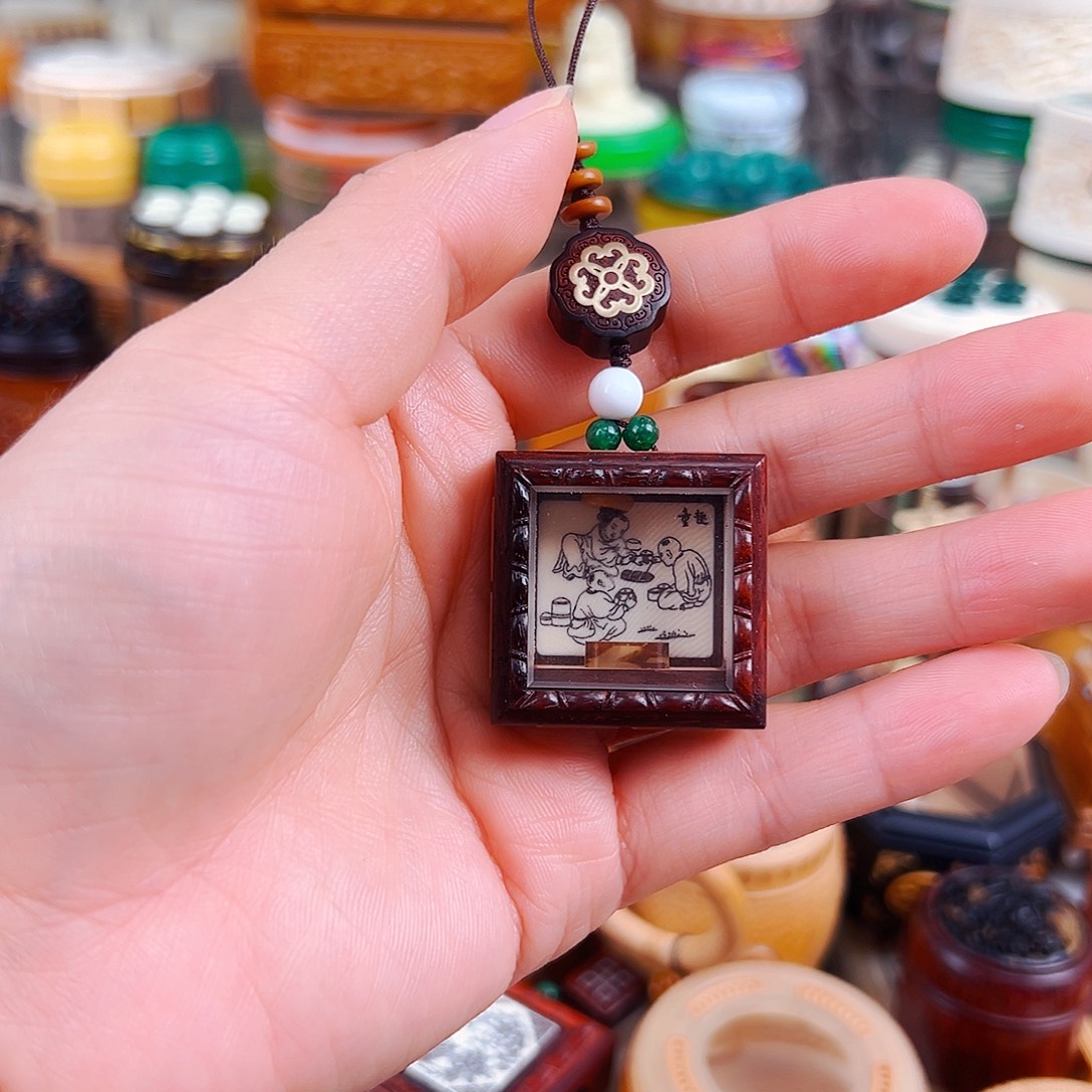 张圣林超迷你黄蛉盒一个