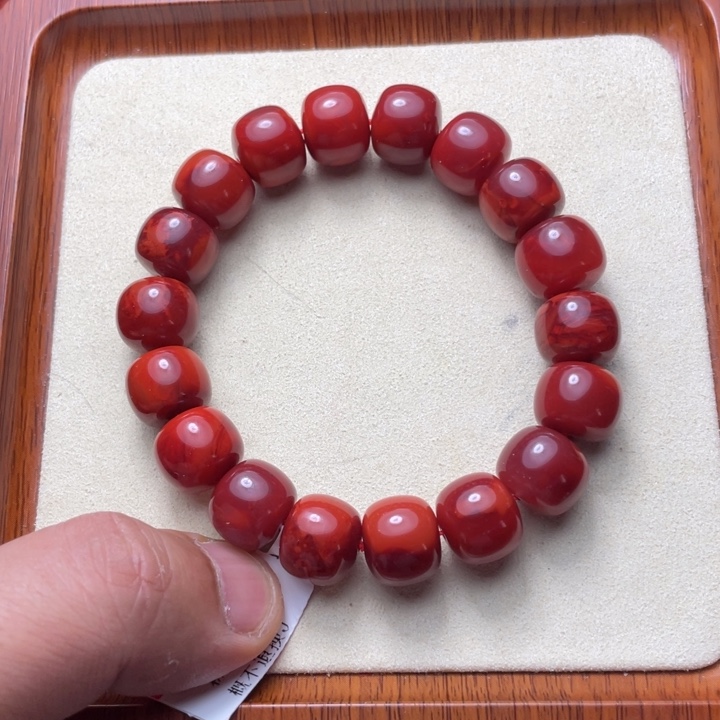 南红玛瑙未镶嵌手串13+牛血红火焰老型单圈