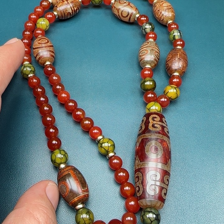 玛瑙/玉髓颈饰未镶嵌