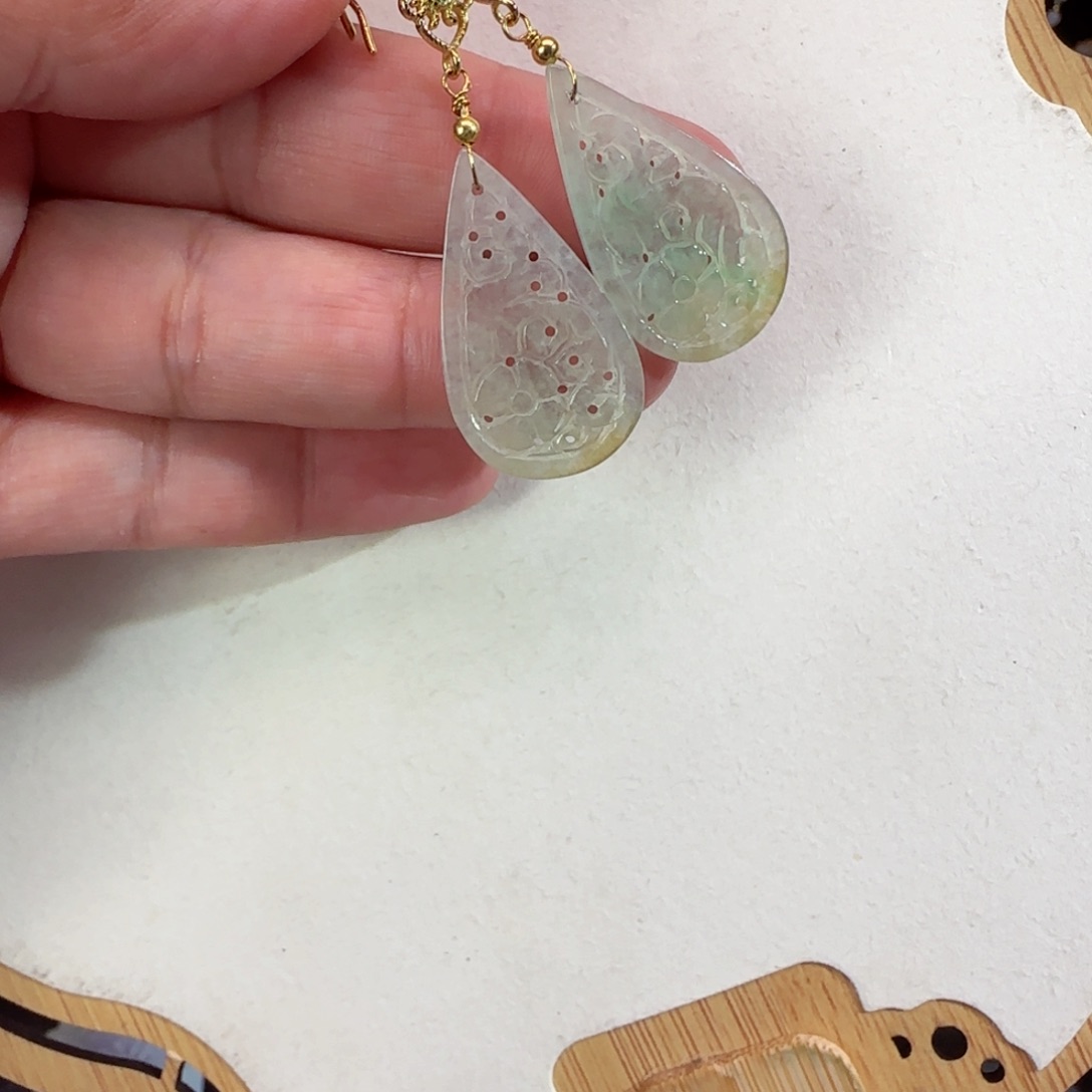 翡翠颈饰未镶嵌仿古