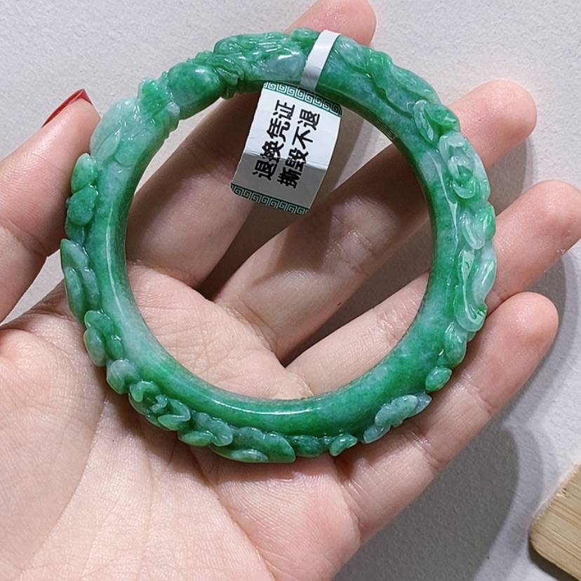 【闪购商品】未镶嵌手镯翡翠
