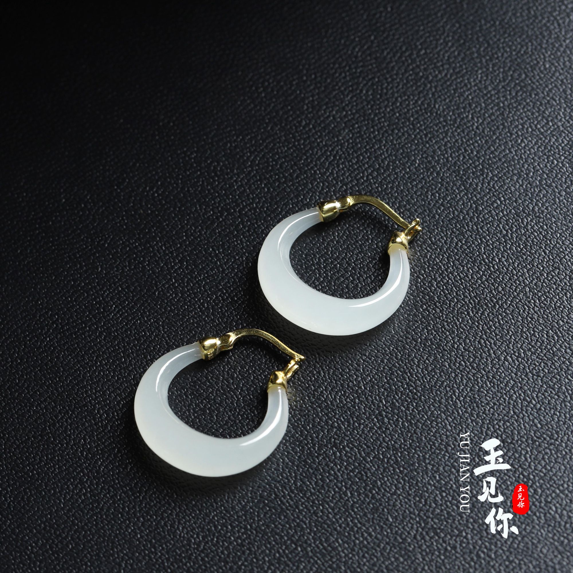 霜月-皎 和田玉青海料*月亮耳饰*S925银镶嵌.编号099