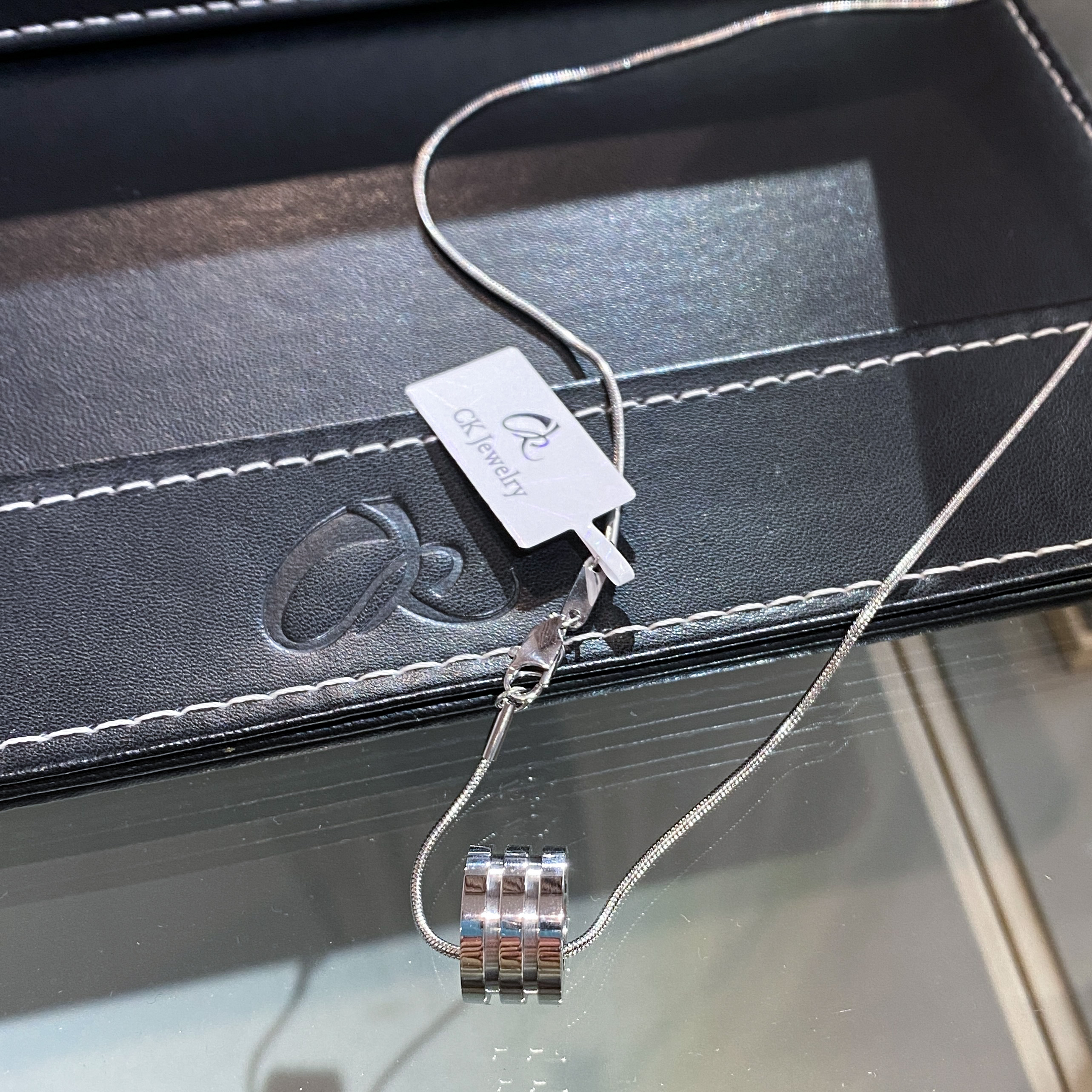 钛钢项链 银色  小蛮腰吊坠项链 N1439