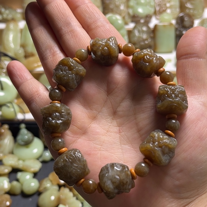 和田玉手串未镶嵌