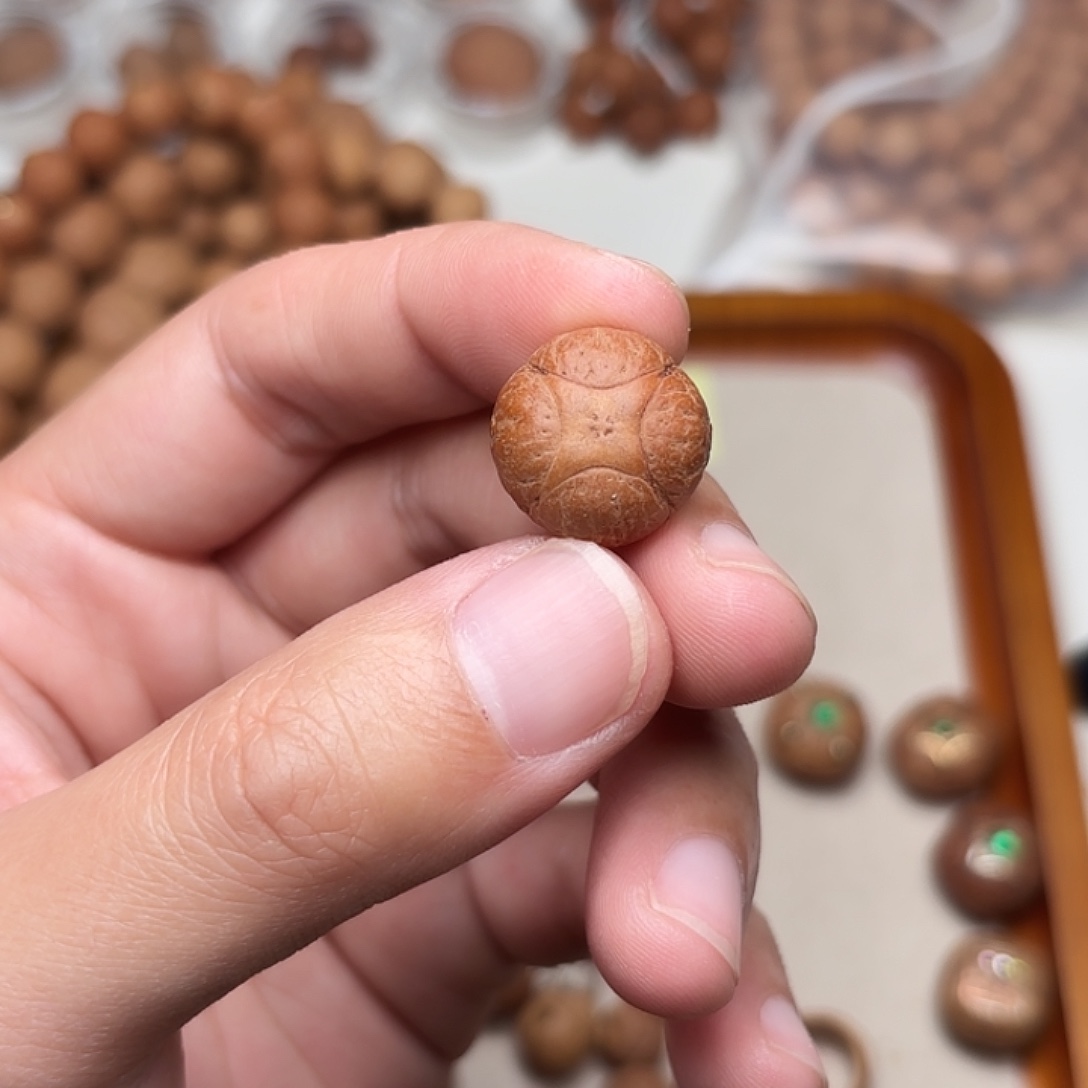 东***店凤眼菩提手串麒麟三通1.7