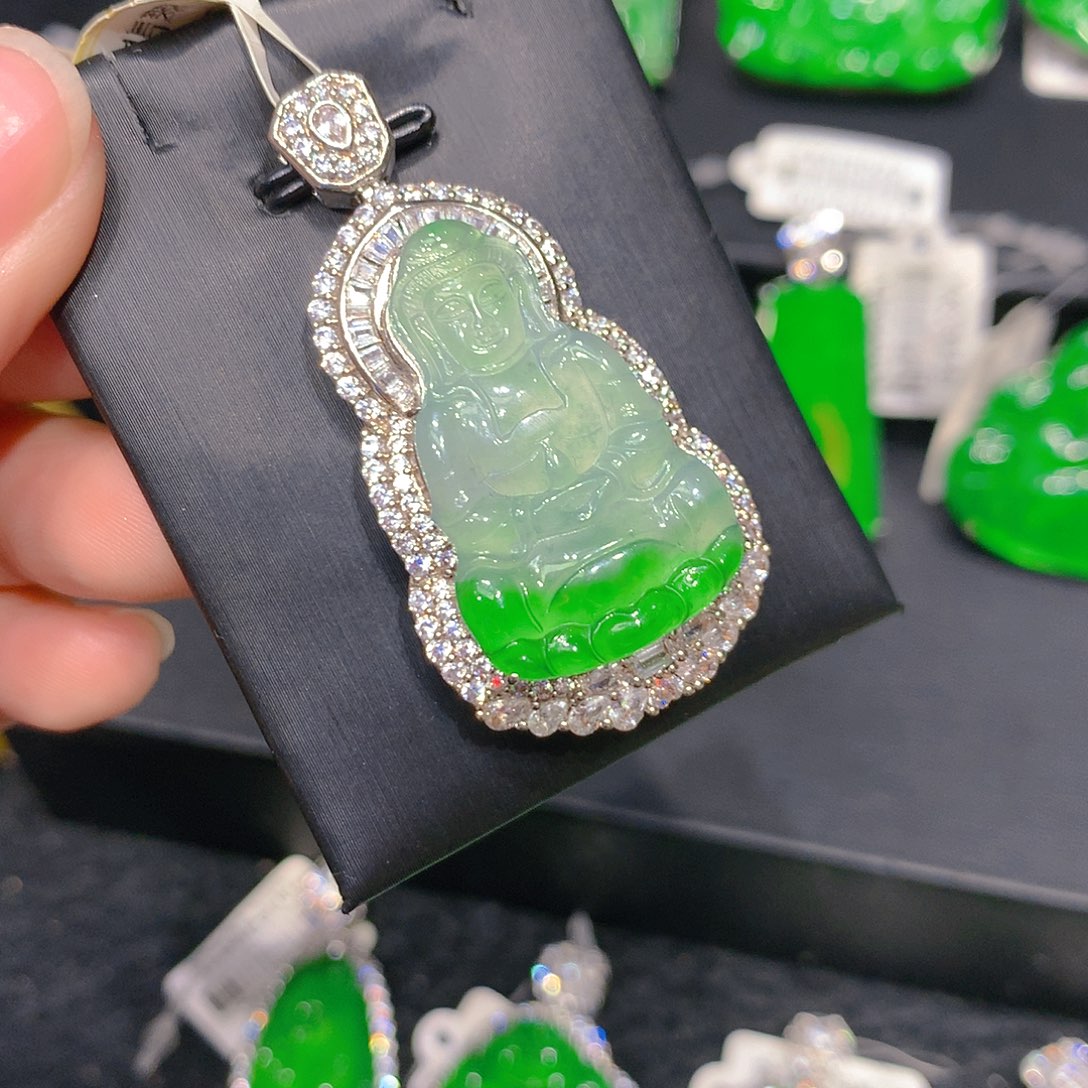 颈饰未镶嵌翡翠00003