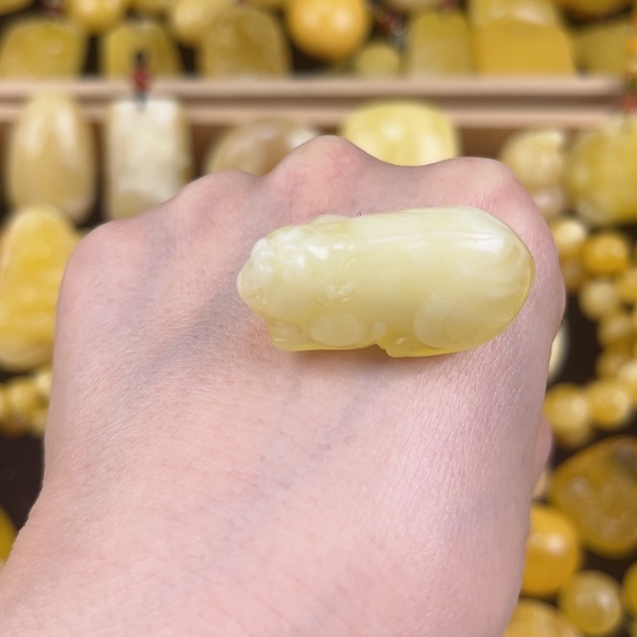 琥珀珠宝奇石未镶嵌琥珀，