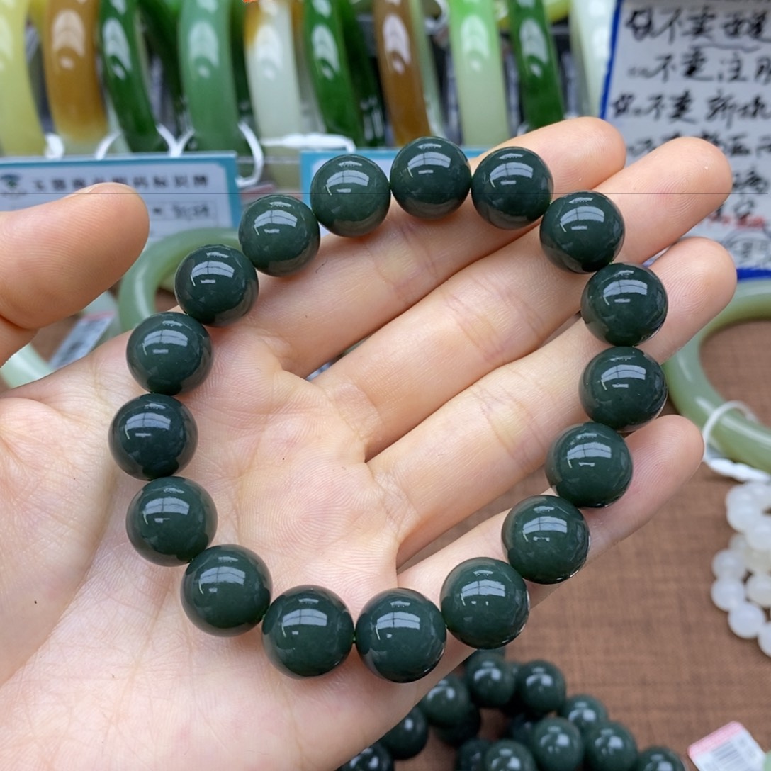 未镶嵌手串和田玉卡12