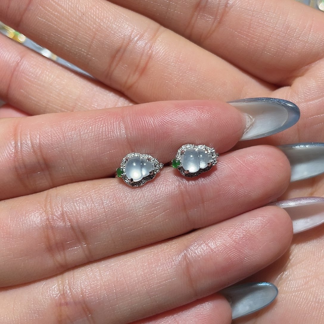 静***宝翡翠18K金镶嵌耳饰耳包