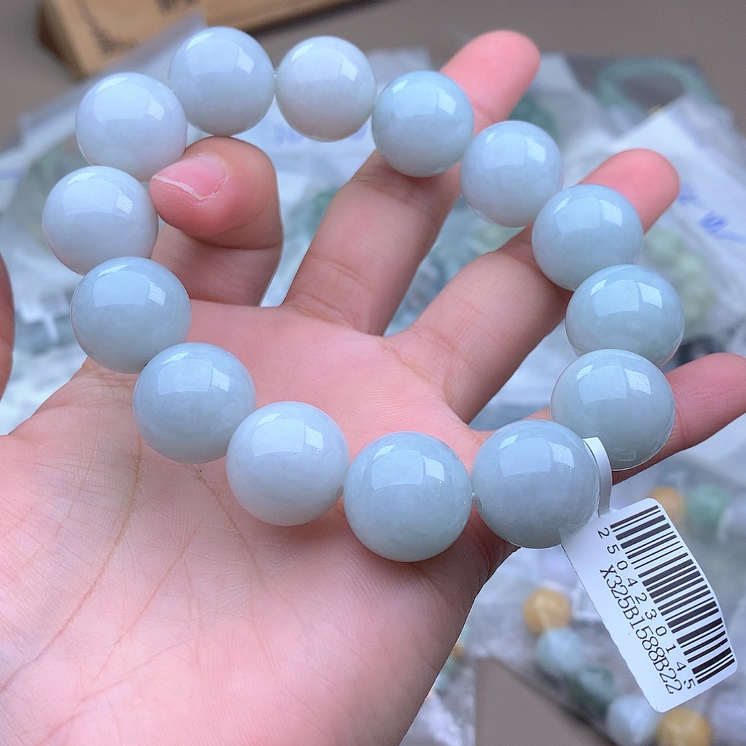 未镶嵌手串定制翡翠