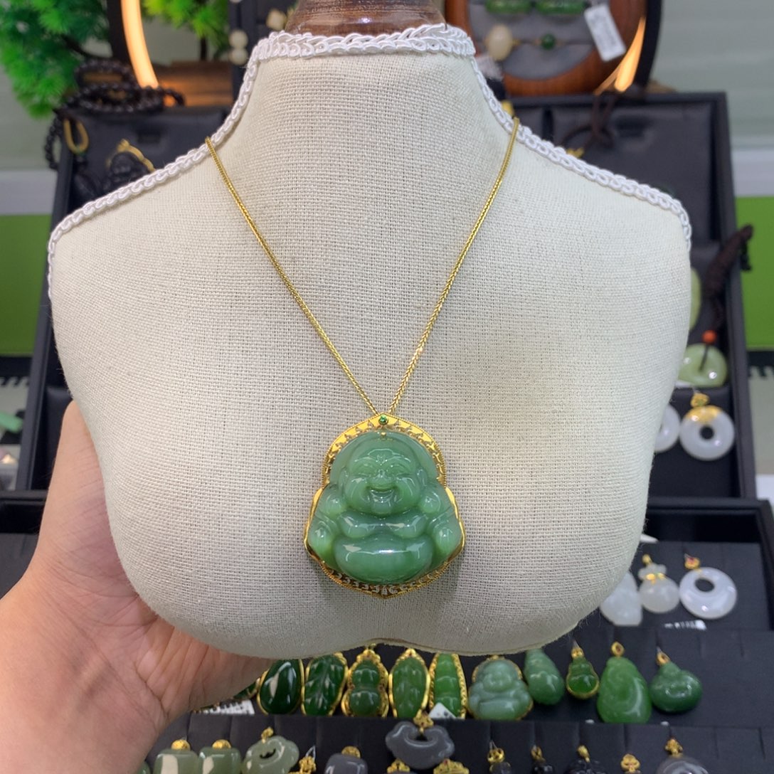 和田玉（碧玉）18K金镶嵌吊坠(赠链)