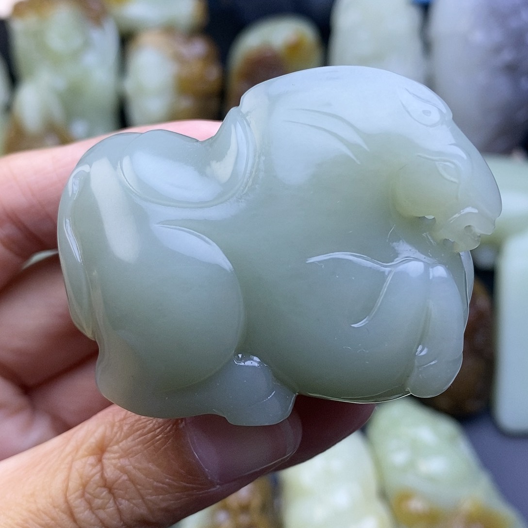 未镶嵌和田玉把件