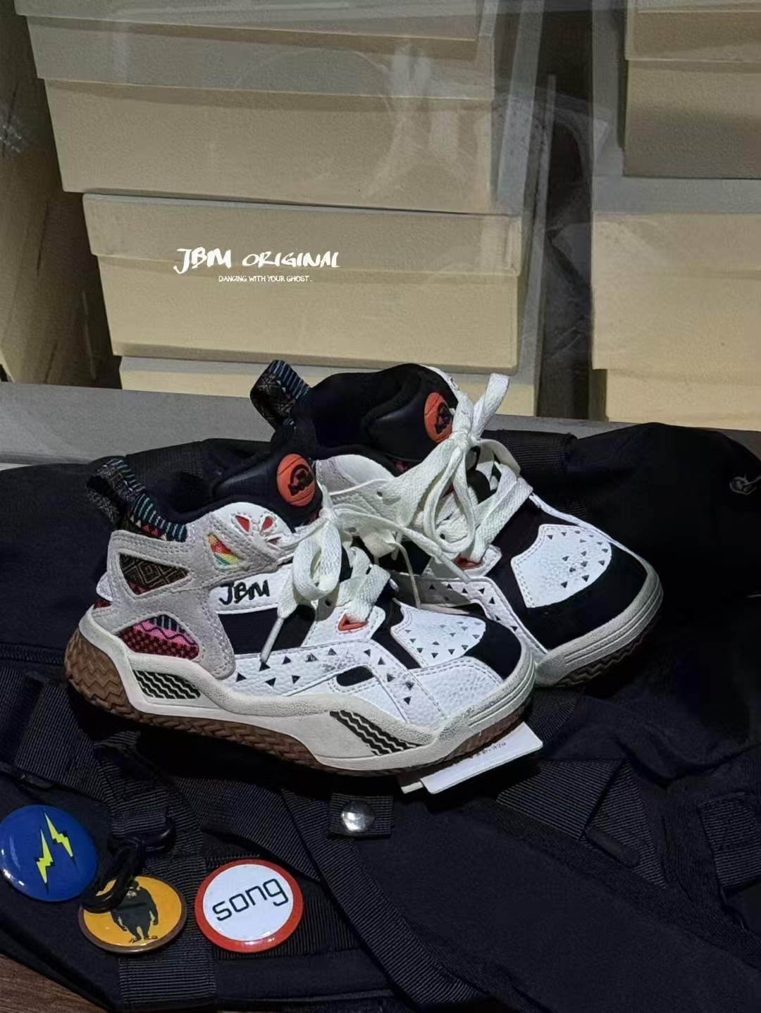 JBM品牌正品新款篮球鞋儿童休闲时尚板鞋撞色男童女童运动鞋中童