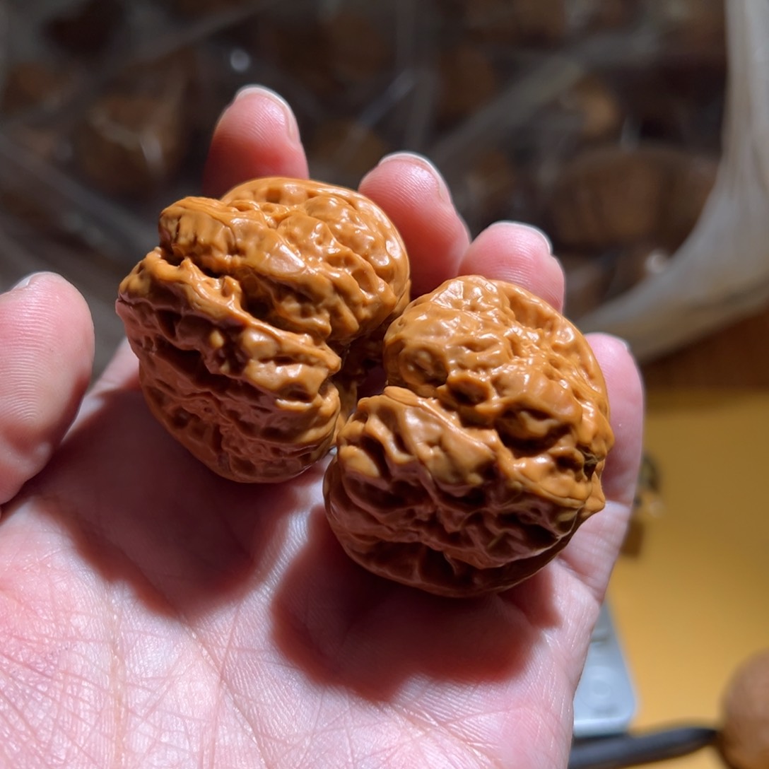 文玩核桃把件L****?2121212121