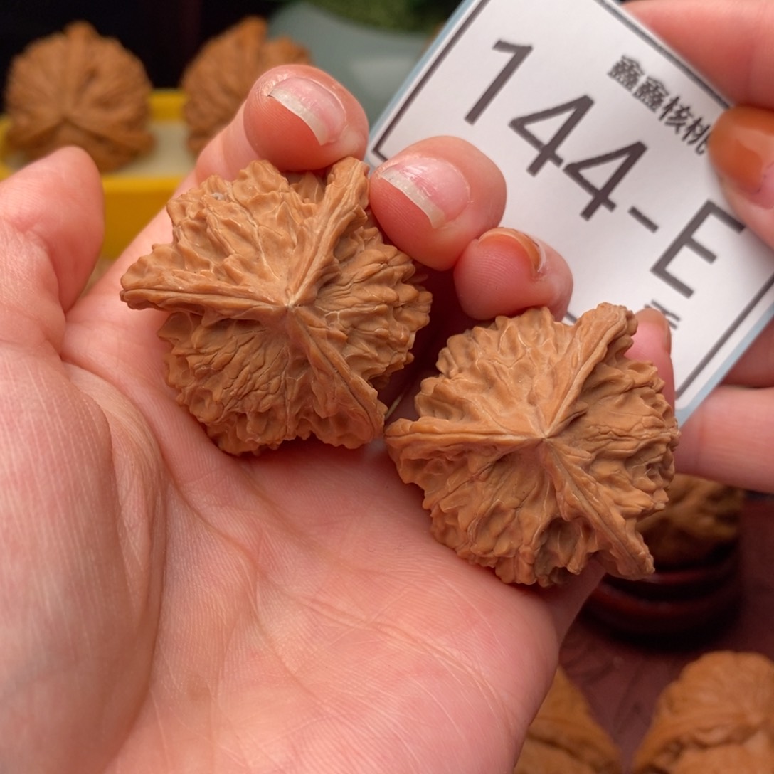 文玩核桃把件盘山奔37