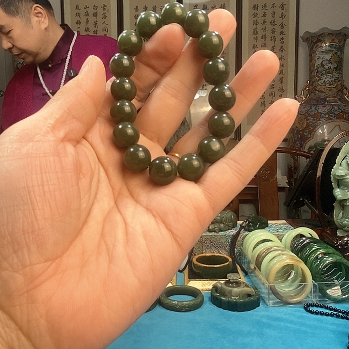 和田玉手串未镶嵌