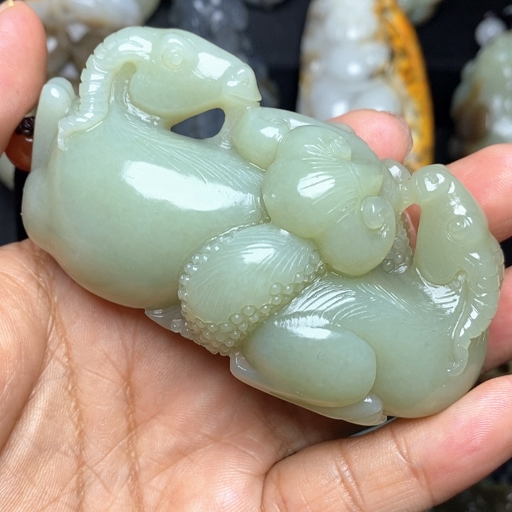 颈饰未镶嵌和田玉